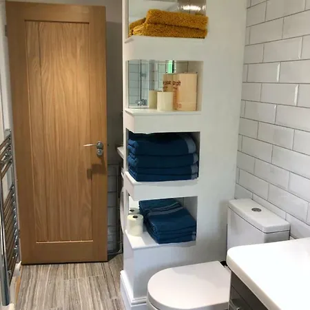 Flat 7, Tremorvah Court Falmouth