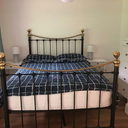Flat 7, Tremorvah Court